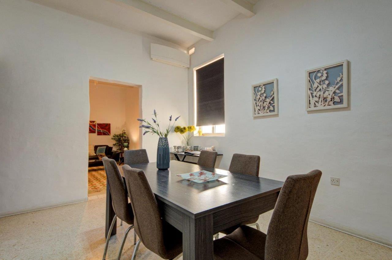 Valletta 2 Bedroom Sleeps 6 Apartment Walking Distance To Centre And The Sea Buitenkant foto