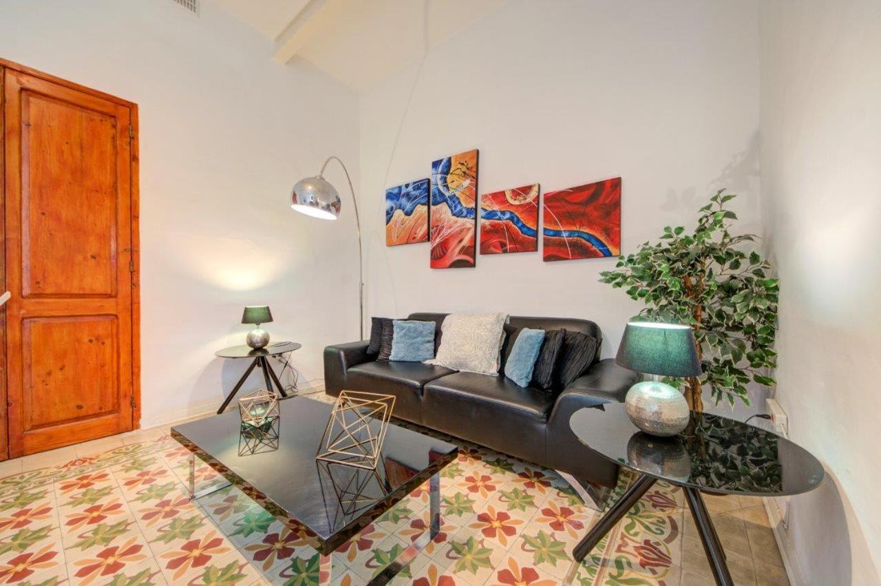 Valletta 2 Bedroom Sleeps 6 Apartment Walking Distance To Centre And The Sea Buitenkant foto