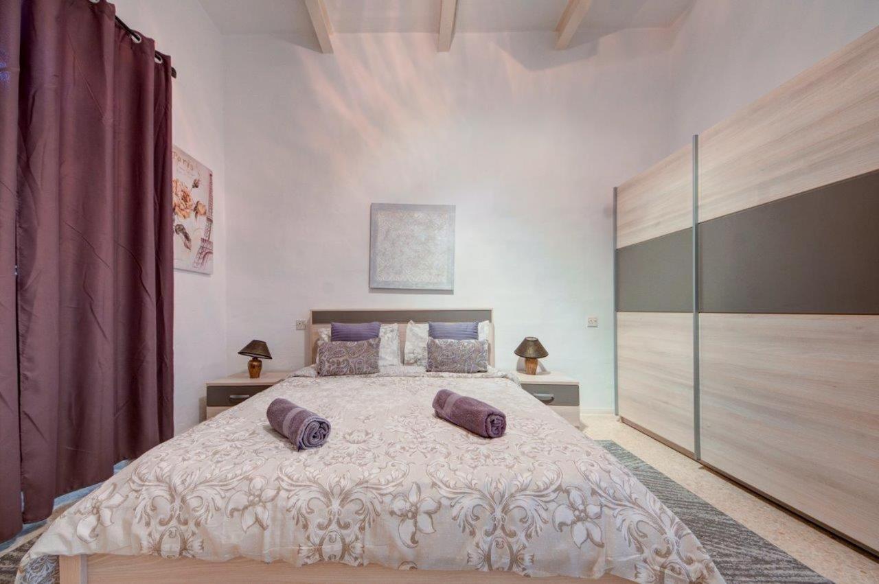 Valletta 2 Bedroom Sleeps 6 Apartment Walking Distance To Centre And The Sea Buitenkant foto