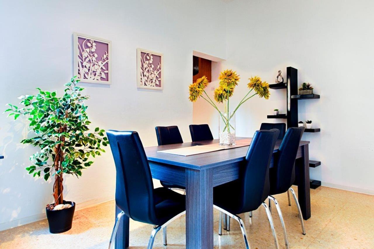 Valletta 2 Bedroom Sleeps 6 Apartment Walking Distance To Centre And The Sea Buitenkant foto